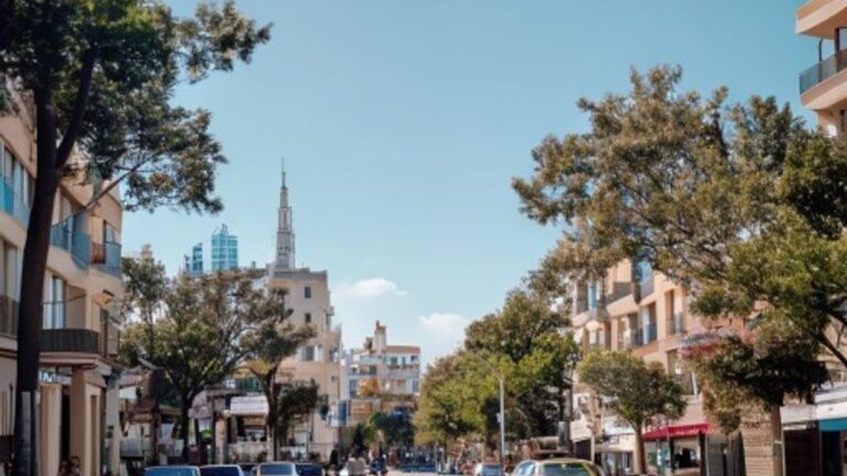 La Transformación de Poblenou y la Vila Olímpica de Barcelona (1986-1992)